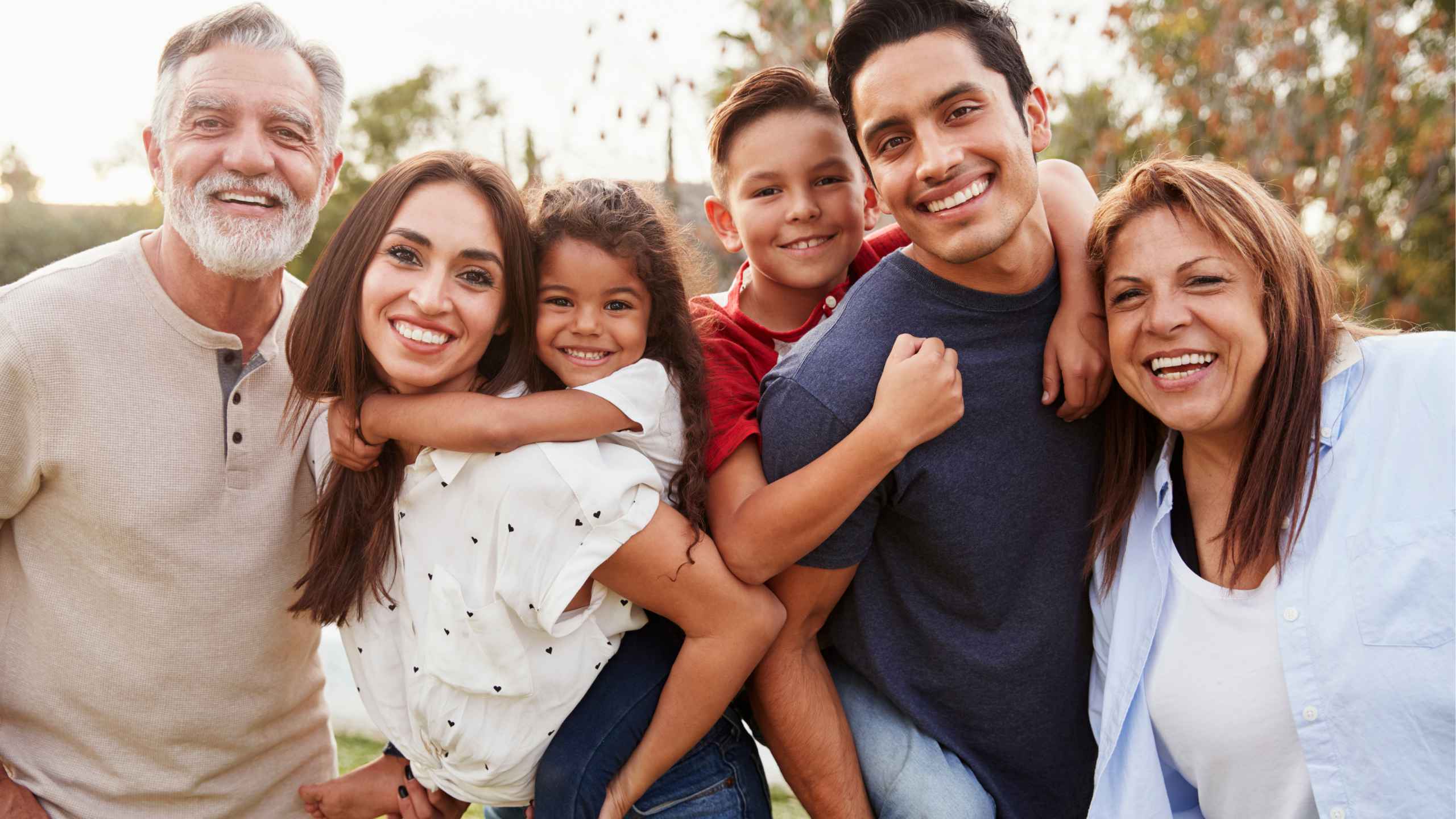 A smiling family.